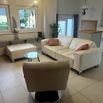 Hébergement de vacances Maison Cosy Au Centre Du Village *