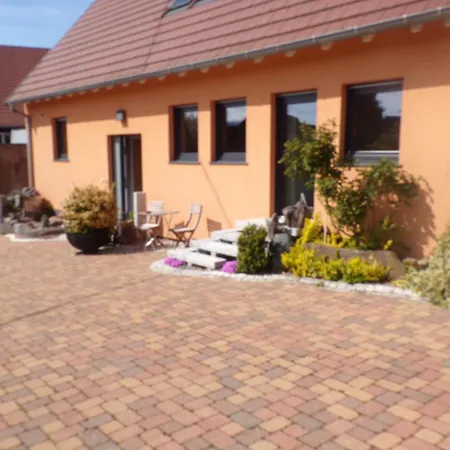 Holiday home Le Mamama, Maison Cosy Au Centre Du Village