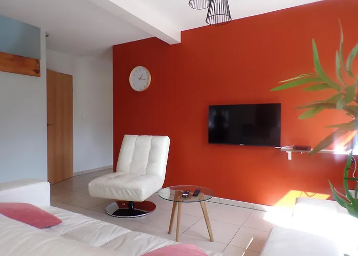 Holiday home Le Mamama, Maison Cosy Au Centre Du Village